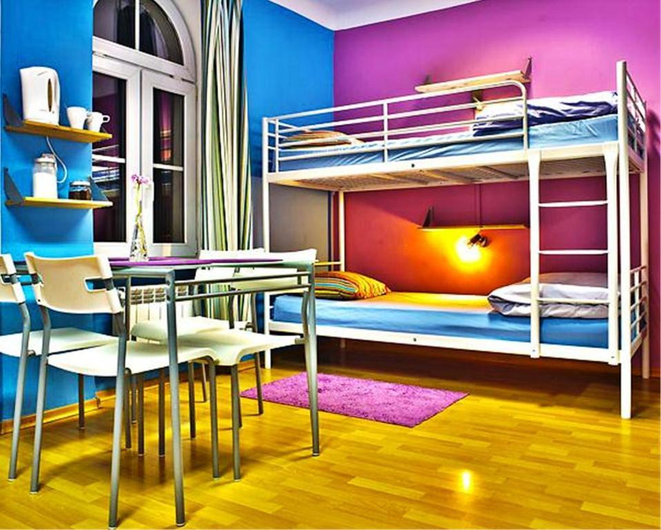 Nathan'S Villa Hostel วอร์ซอ ภายนอก รูปภาพ