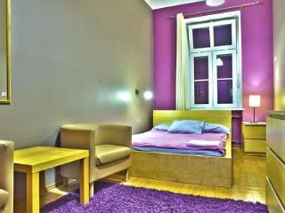 Nathan'S Villa Hostel วอร์ซอ ภายนอก รูปภาพ
