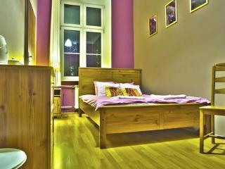 Nathan'S Villa Hostel วอร์ซอ ภายนอก รูปภาพ