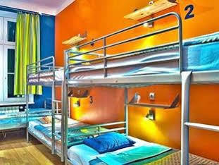 Nathan'S Villa Hostel วอร์ซอ ภายนอก รูปภาพ